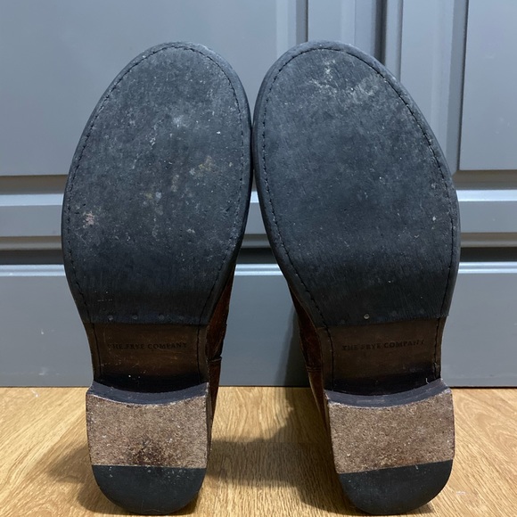 Frye Distressed Jenna Boot - Picture 5 of 5